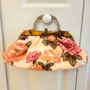 Beaded floral fabric purse-